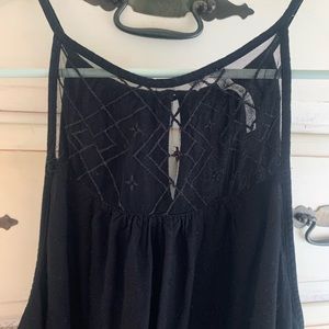 Black detailed tank top